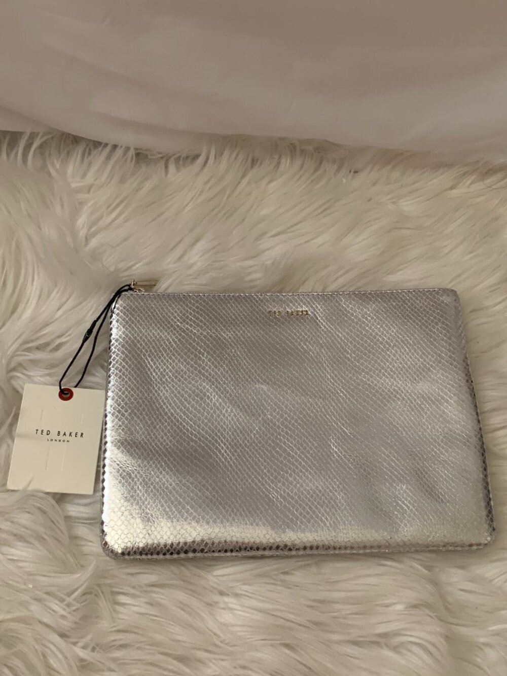 TED BAKER LONDON Snaksi Large Pouch in Metallic Silver